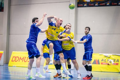 Balonmano Soria vs Cafés Toscaf Atletica Avilesina. MARIO TEJEDOR (15)