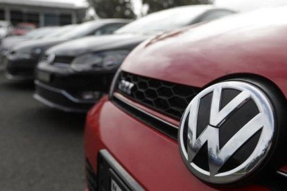 Vehículos Volkswagen en Sidney, Australia.-AP / RICK RYCROFT