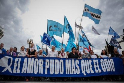 Tras la victoria electoral de Fernández en las elecciones generales del 27 de octubre, la organización consideró que el enemigo no estará en la Casa Rosada.-EFE