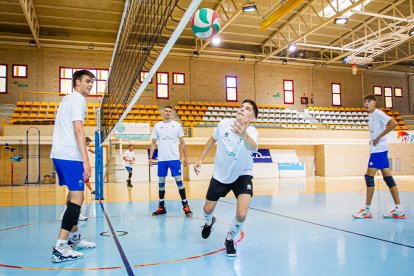 El Rio Duero de voleibol inicia su puesta a punto. MARIO TEJEDOR