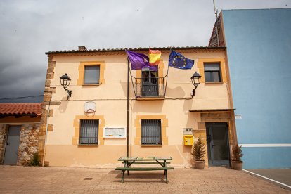 Ayuntamiento de Fuentecantos, el último en incorporarse recientemente al concejo abierto. MARIO TEJEDOR