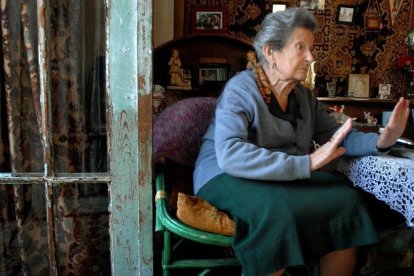 Paquita Gorroño durante el homenaje que recibió tras cumplir 70 años viviendo en Marruecos.-EFE / KHALIL SHIKAKI