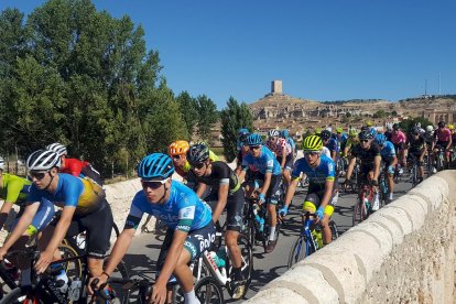 Vuelta ciclista junior a la Ribera del Duero. Langa de Duero. RAFAEL MALLO ORTIZ