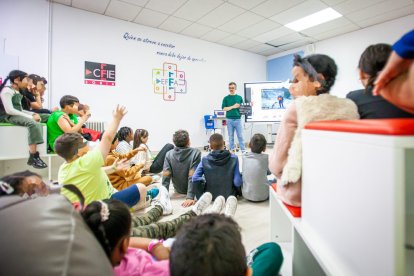 Semana del cine en el CEIP Las Pedrizas. MARIO TEJEDOR (7)