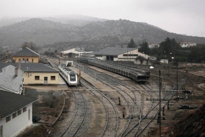 Estación del ferrocarril en el Cañuelo. HDS