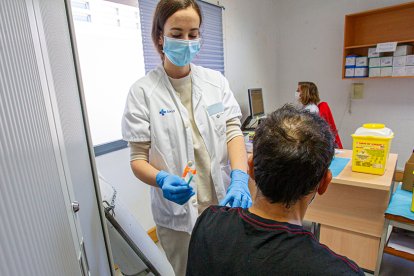 Vacunación Covid en el Hospital Santa Bárbara - MARIO TEJEDOR (