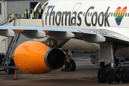 Un avión de Thomas Cook.-OLI SCARFF / AFP