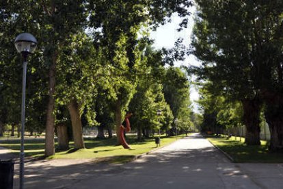 Parque de La Arboleda, donde ocurrieron los hechos. / VALENTÍN GUISANDE-