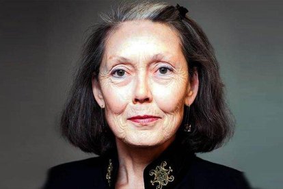 La poeta canadiense Anne Carson.-