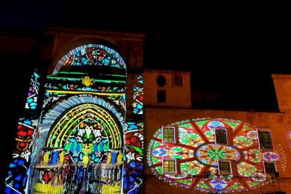 Imagen de la Catedral de El Burgo en una de las proyecciones.-ANA HERNANDO