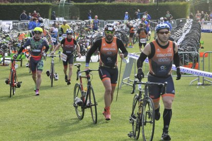 Duatletas en uno de los campeonatos que se han celebrado en Soria.-V.G.