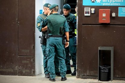 Agentes de la Guardia Civil en Barcelona-FERRAN NADEU