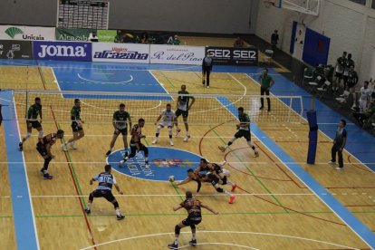 Imagen de uno de los partidos jugados el fin de semana por el Río Duero en Almería. HDS