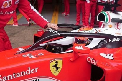 El halo instaurado a modo de prueba en Ferrari.-