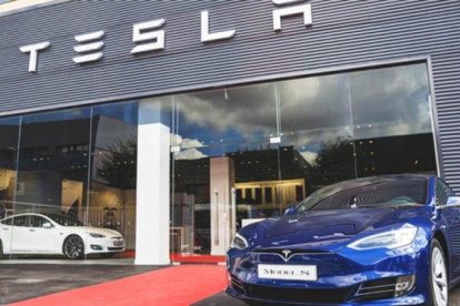 Service Center de Tesla en Hospitalet.-