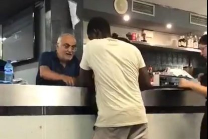 Una captura del vídeo de Twitter.-TWITTER