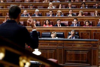 Una sesión del pleno del Congreso.-MARISCAL (EFE)