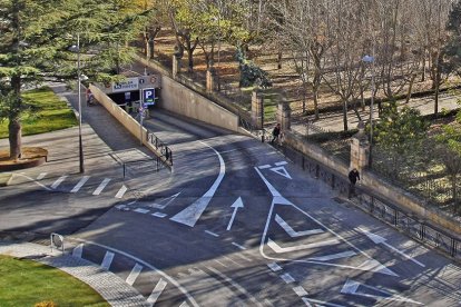 Zona del final del Espolón donde se ubicaba el paso de cebra - MARIO TEJEDOR