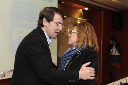 Alfonso Fernández Mañueco, secretario autonómico del PP de Castilla y León, en la clausura de la IV Jornada Intermunicipal Popular. / VALENTÍN GUISANDE-