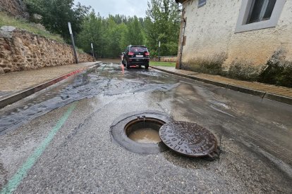 Zona del Soto Playa de Soria tras la fuerte lluvia que dejó la tormenta de este miércoles. GONZALO MONTESEGURO