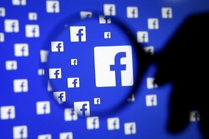 El año pasado Facebook aumentó sus ganancias un 25%.-DADO RUVIC / REUTERS