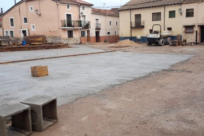 Estado de las obras de la plaza de Osma.-A. HERNANDO