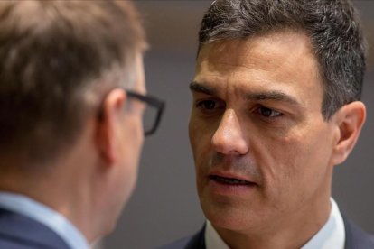 Pedro Sánchez, este viernes en Bruselas.-PERIODICO (EFE / STEPHANIE LECOCQ)