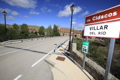 Villar del Río cuenta con población infantil para abrir el colegio. MARIO TEJEDOR