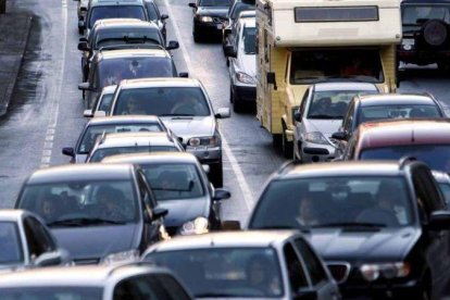 Las ventas de coches siguen sin despegar.-T. LARA