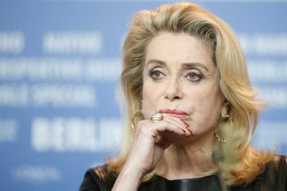 Catherine Deneuve, en el Festival de Cine de Berlín, el 14 de febrero de 2017.-EFE / GUILLAUME HORCAJUELO (EFE)