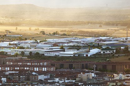 Atardecer en el Polígono Industrial Las Casas - MARIO TEJEDOR