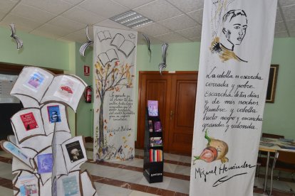 Imagen de archivo de una de las muchas actividades docentes en el centro.-HDS