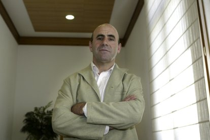 José Antonio Hernández, candidato de la agrupación de independientes en una foto de archivo cuando fue alcalde en 2007.