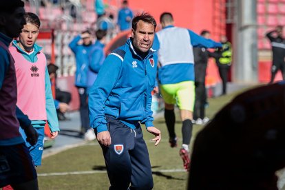 Iñaki Bea, durante el partido frente al Amorebieta el pasado domingo. GONZALO MONTESEGURO