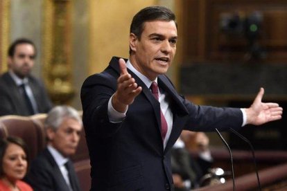 El presidente del Gobierno en funciones Pedro Sánchez en el hemiciclo del Congreso.-PIERRE-PHILIPPE MARCOU AFP