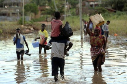 El ciclón Kenneth dejó devastadas muchas regiones de Mozambique.-AP