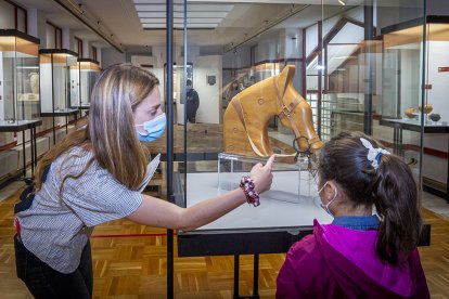 Talleres infantiles en el Museo Numantino en una imagen de archivo.-MARIO TEJEDOR