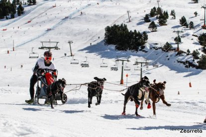 Jorge García, en plena acción en el Nacional de nieve del fin de semana en Baqueira Beret.-Leire Zearreta