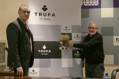 Martín Navas y Javier Romero, ayer en la presentación de la feria-K.P.