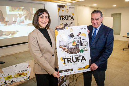 Presentación de la 'Ruta dorada de la trufa'. MARIO TEJEDOR