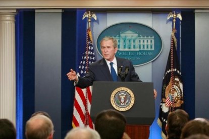 George W. Bush en su última rueda de prensa como presidente de Estados Unidos en el 2009.-JASON REED