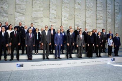 Reunión de los ministros de Defensa de la OTAN, este miércoles en Bruselas.-AFP