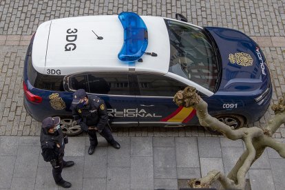 Policía Nacional en una imagen de archivo. MARIO TEJEDOR