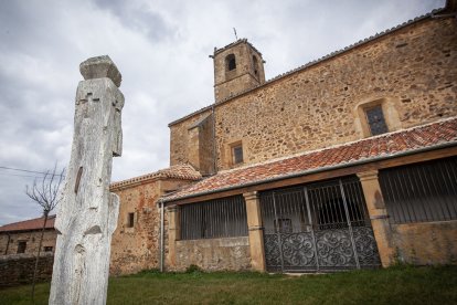 Iglesia de Nuestra Señora de la Paz en Valdeavellano de Tera.-MARIO TEJEDOR