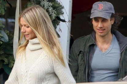 Gwyneth Paltrow y Brad Falchuk en Los Ángeles.-EL PERIÓDICO