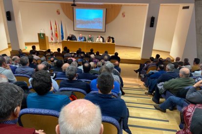 Jornada de Asaja Soria, ayer en la Delegación Territorial de la Junta.