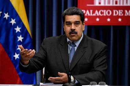 Nicolás maduro no desaprovechó la oportunidad para calentar más el tema del incendio en la Amazonia brasileña.-AFP