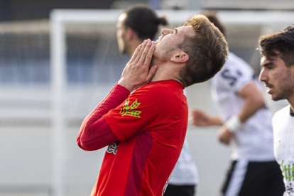 El Numancia B cae ante a un rival directo - MARIO TEJEDOR