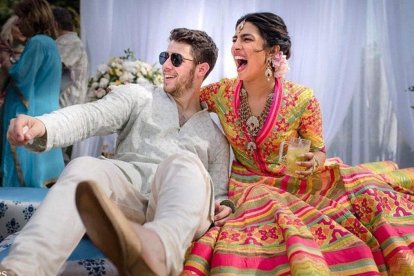 El feliz matrimonio, en una instantánea de su enlace nupcial-INSTAGRAM