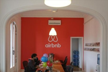 Sede de Airbnb en Barcelona.-DANNY CAMINAL